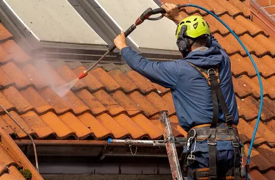 Démoussage et hydrofuge de toiture à Jolimetz